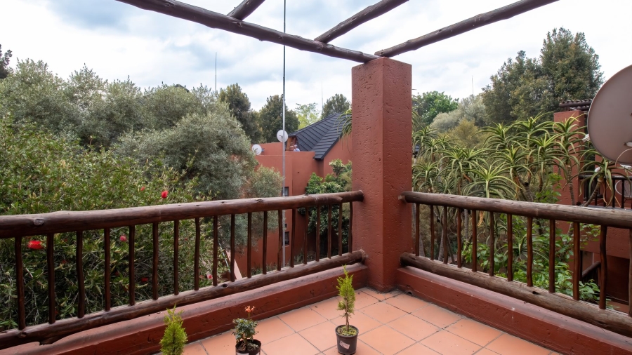 1 Bedroom Property for Sale in Sunninghill Gauteng