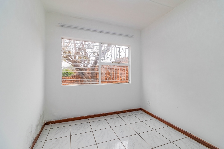 2 Bedroom Property for Sale in Bruma Gauteng