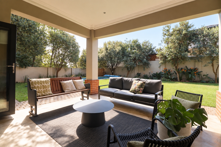 4 Bedroom Property for Sale in Waterfall Country Village Gauteng