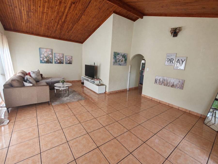 3 Bedroom Property for Sale in Pretoria Gardens Gauteng