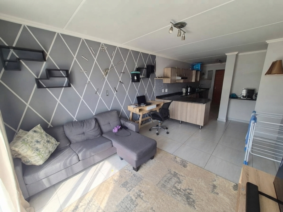 To Let 2 Bedroom Property for Rent in Eden Glen Gauteng