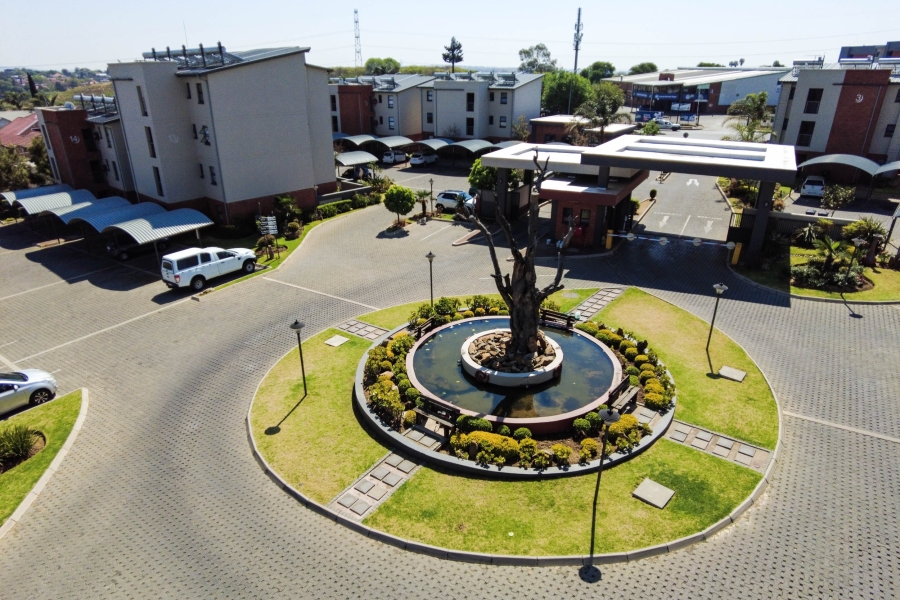 To Let 2 Bedroom Property for Rent in Eden Glen Gauteng