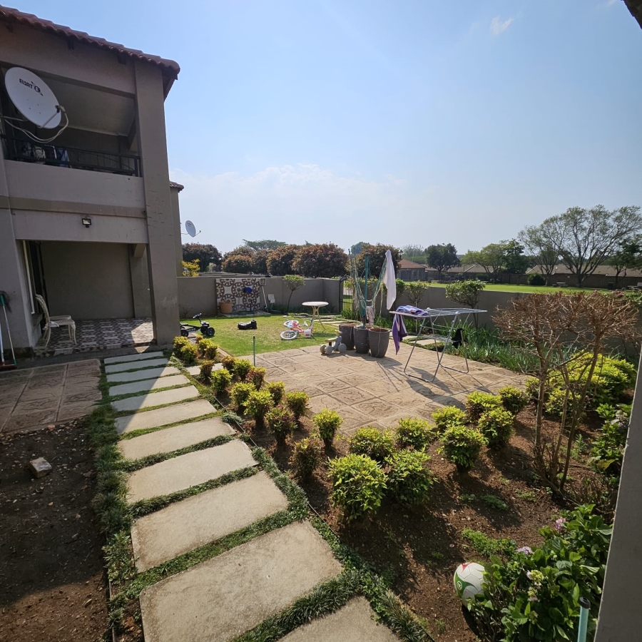 3 Bedroom Property for Sale in Florida Glen Gauteng