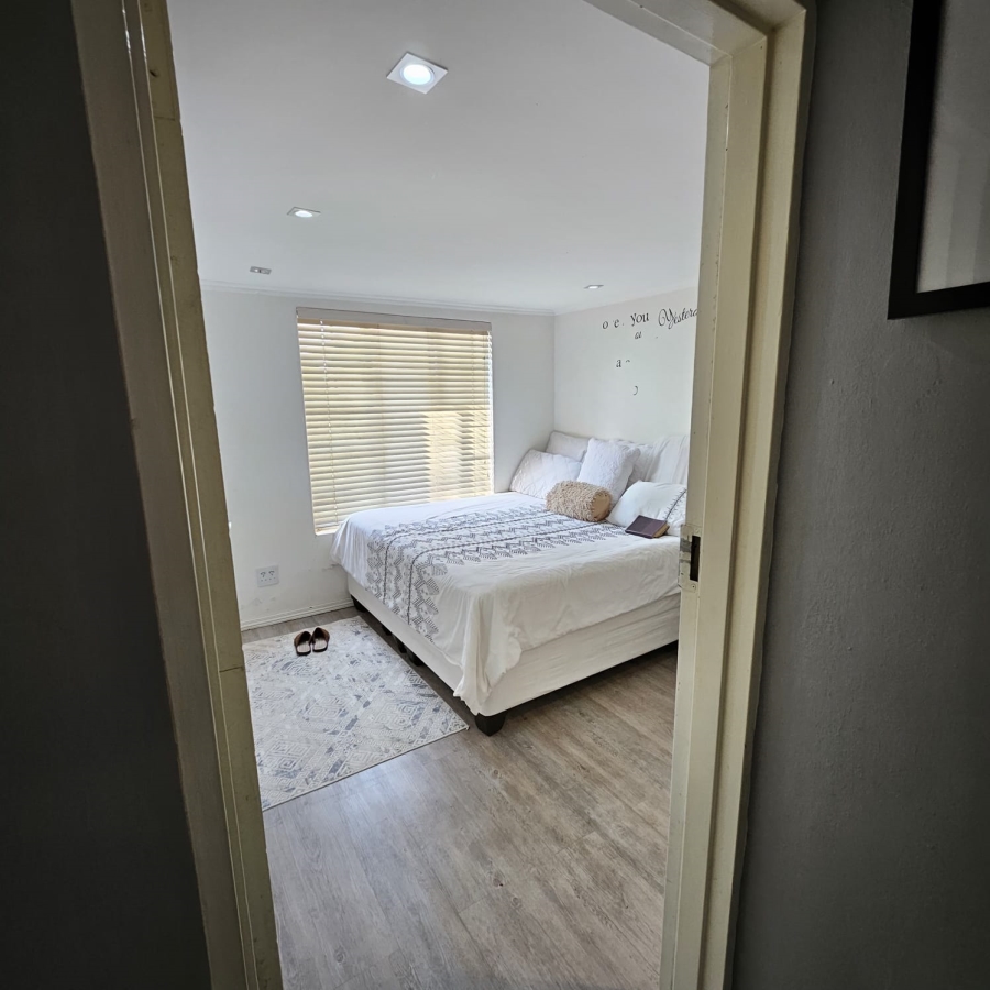 3 Bedroom Property for Sale in Florida Glen Gauteng