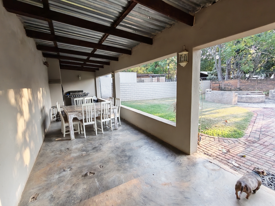 5 Bedroom Property for Sale in Pretoria North Gauteng