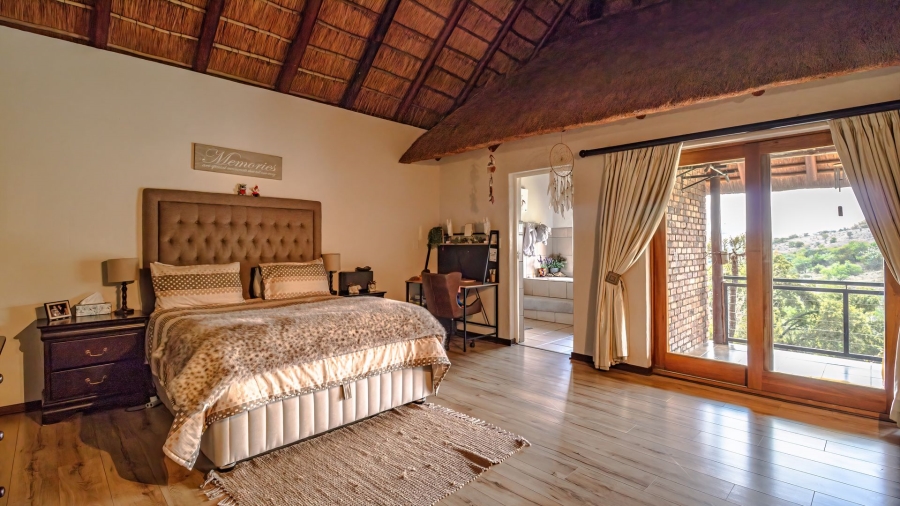 5 Bedroom Property for Sale in Lanseria Gauteng