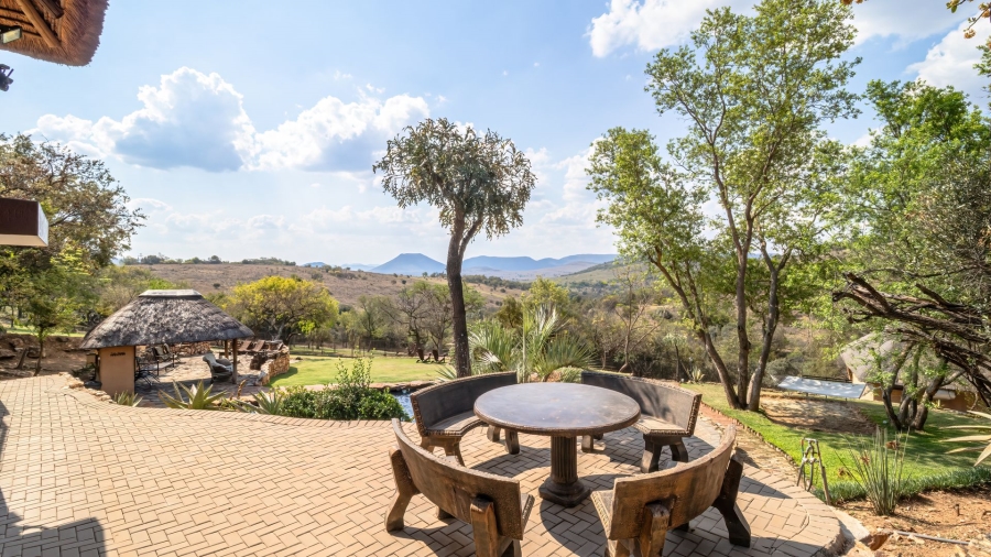 5 Bedroom Property for Sale in Lanseria Gauteng