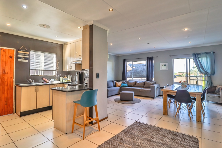 3 Bedroom Property for Sale in North Riding Gauteng