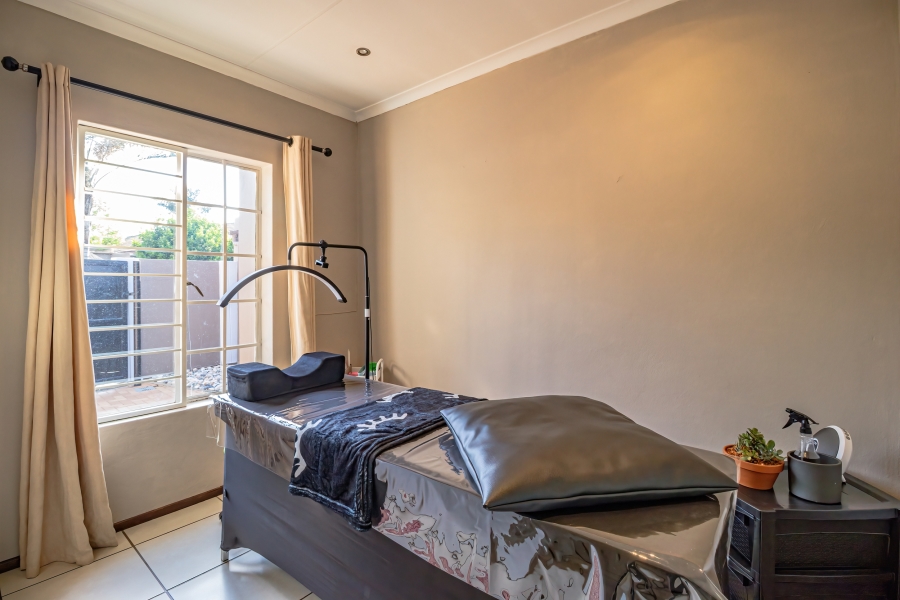 3 Bedroom Property for Sale in North Riding Gauteng
