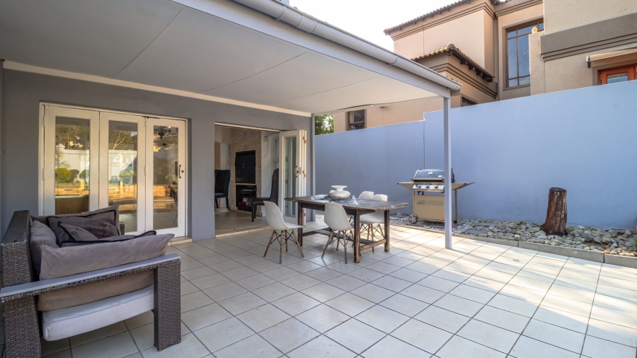 4 Bedroom Property for Sale in Dainfern Valley Gauteng