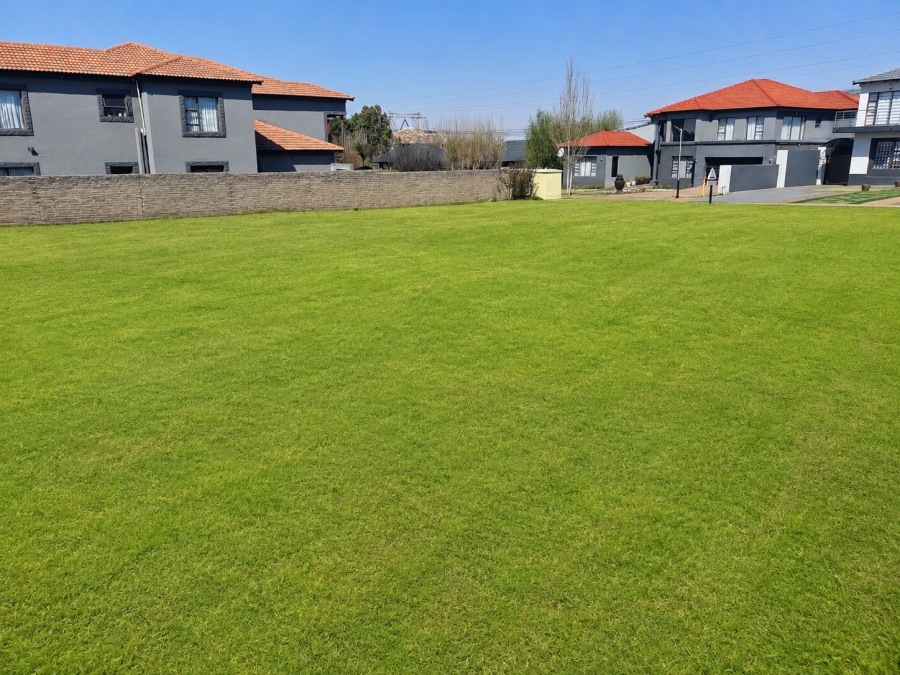0 Bedroom Property for Sale in Three Rivers East Gauteng