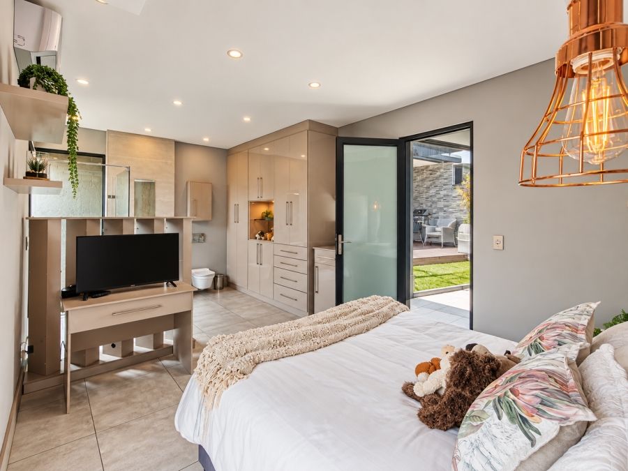 3 Bedroom Property for Sale in Three Rivers East Gauteng