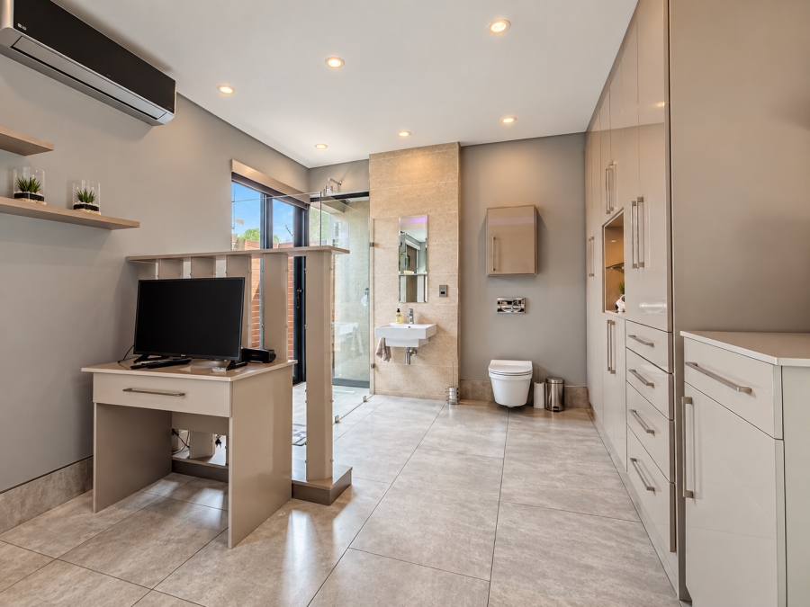 3 Bedroom Property for Sale in Three Rivers East Gauteng