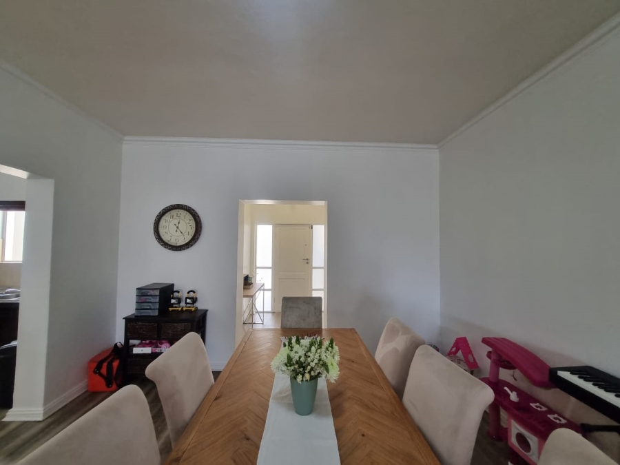 To Let 3 Bedroom Property for Rent in Greenstone Hill Gauteng