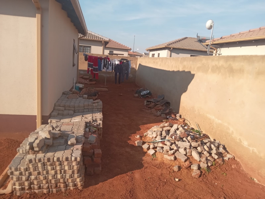 3 Bedroom Property for Sale in Dawn Park Gauteng
