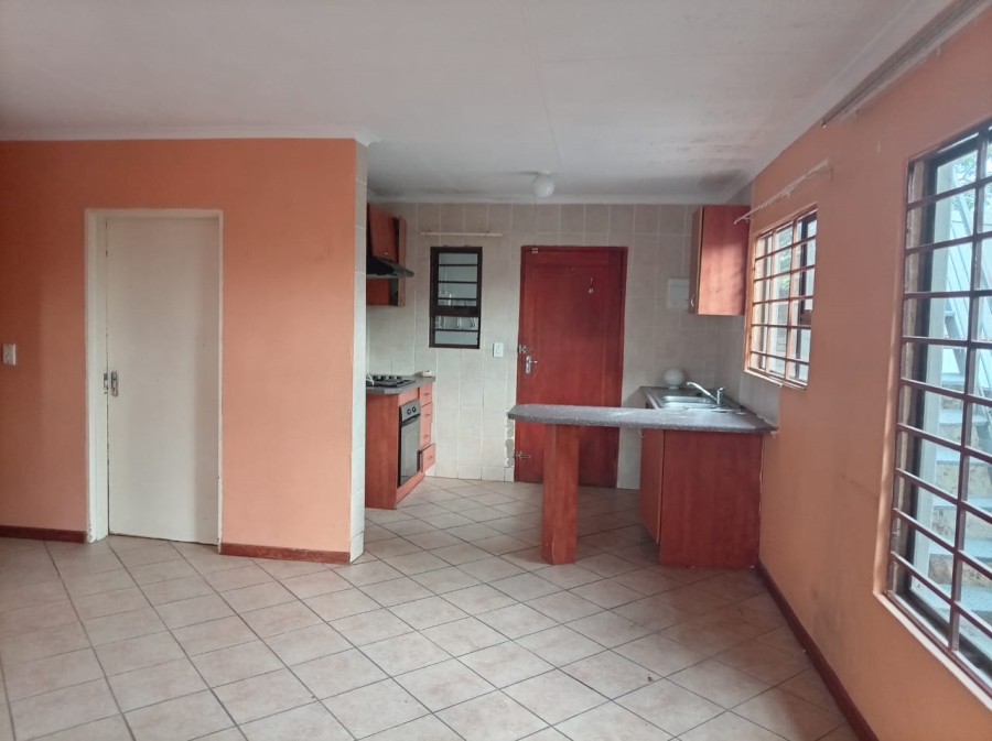 6 Bedroom Property for Sale in Cosmo City Gauteng
