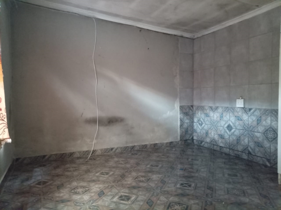 6 Bedroom Property for Sale in Cosmo City Gauteng