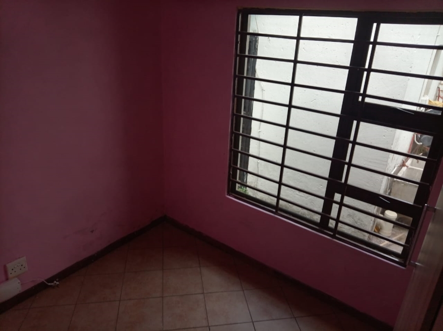 6 Bedroom Property for Sale in Cosmo City Gauteng