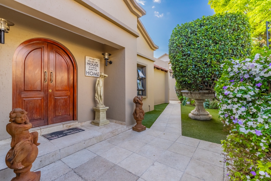 3 Bedroom Property for Sale in Bryanston Gauteng