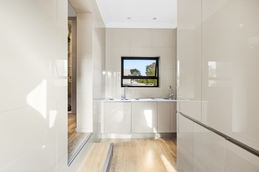 3 Bedroom Property for Sale in Bryanston Gauteng