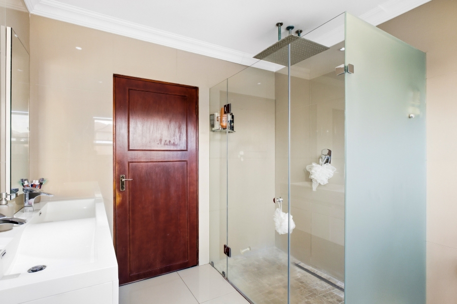 3 Bedroom Property for Sale in Bryanston Gauteng