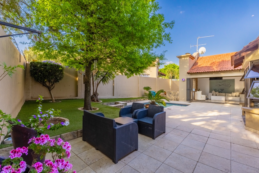 3 Bedroom Property for Sale in Bryanston Gauteng