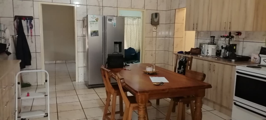 3 Bedroom Property for Sale in Hillside Gauteng