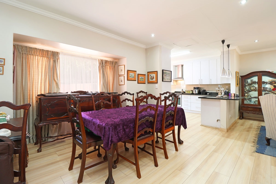 3 Bedroom Property for Sale in Highlands North Gauteng
