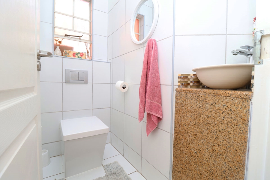 3 Bedroom Property for Sale in Highlands North Gauteng