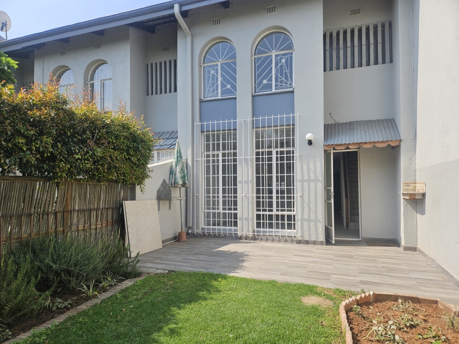 2 Bedroom Property for Sale in Eastleigh Gauteng