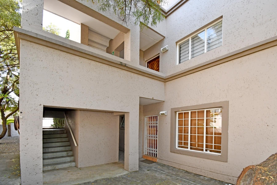 2 Bedroom Property for Sale in Noordhang Gauteng