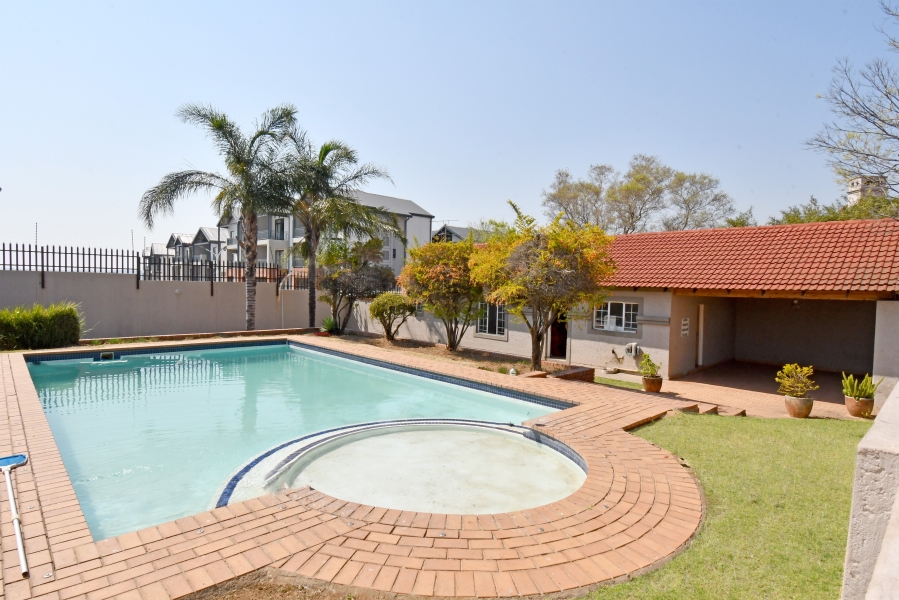 2 Bedroom Property for Sale in Noordhang Gauteng