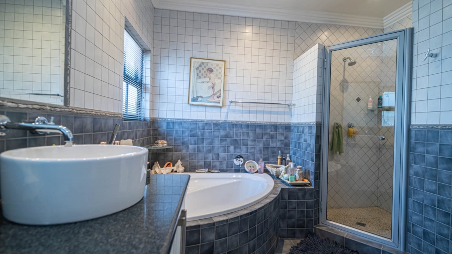 4 Bedroom Property for Sale in Fernbrook Estate Gauteng