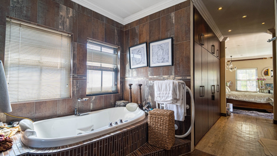 4 Bedroom Property for Sale in Fernbrook Estate Gauteng