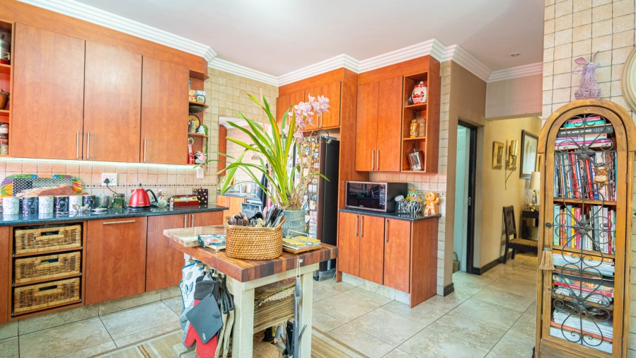 4 Bedroom Property for Sale in Fernbrook Estate Gauteng