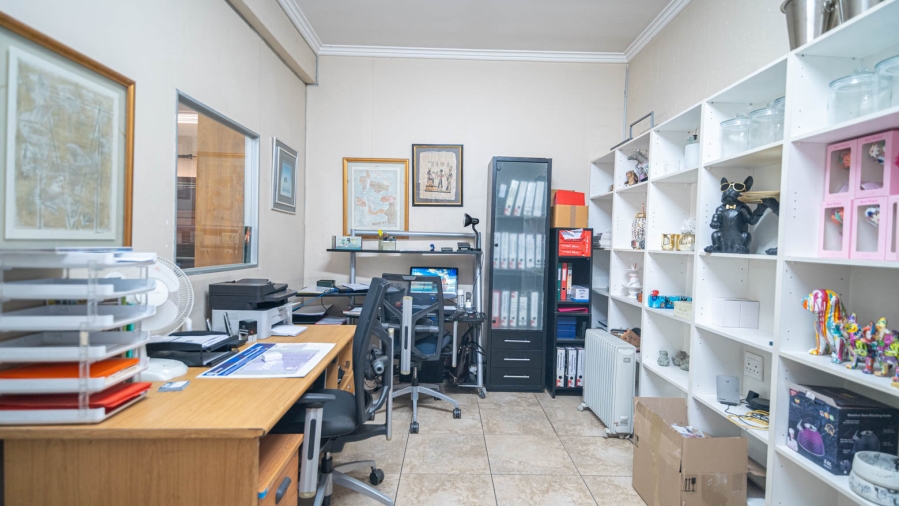 4 Bedroom Property for Sale in Fernbrook Estate Gauteng