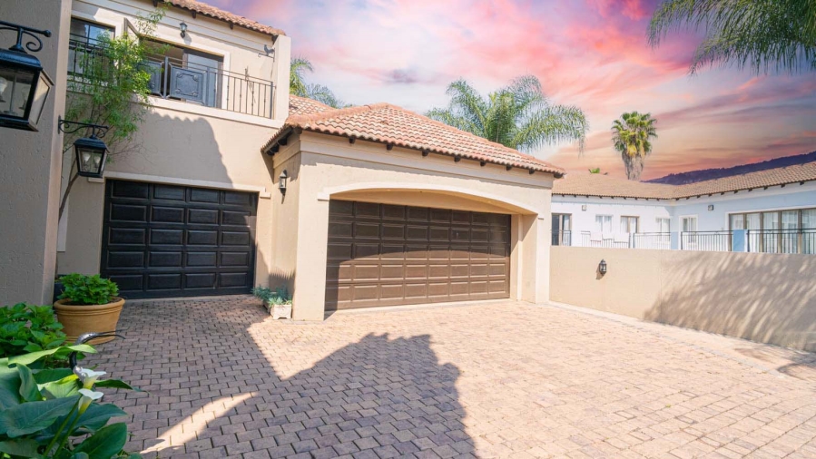 4 Bedroom Property for Sale in Fernbrook Estate Gauteng