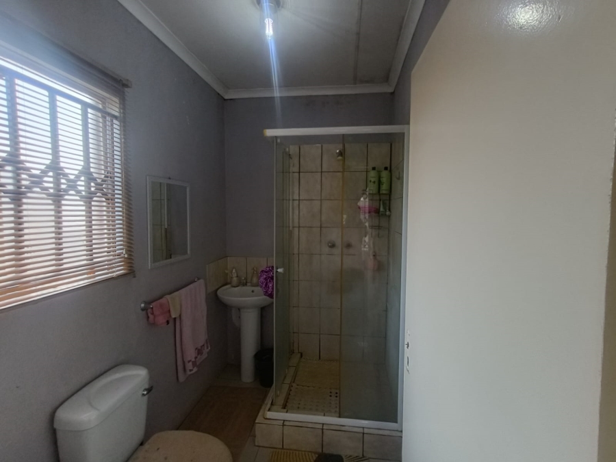 To Let 3 Bedroom Property for Rent in Riversdale Gauteng