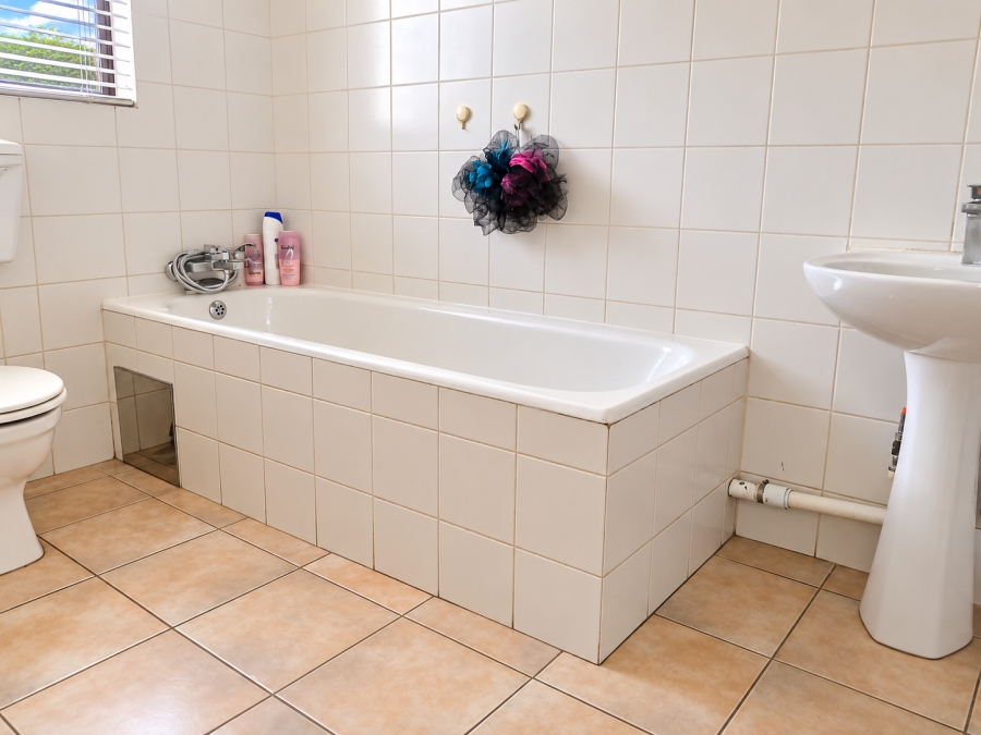 3 Bedroom Property for Sale in Beyers Park Gauteng