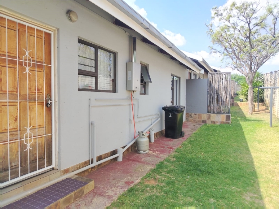 10 Bedroom Property for Sale in Cullinan Gauteng