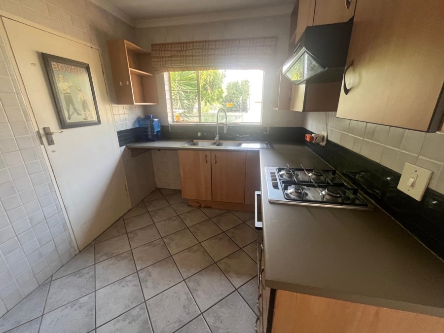 3 Bedroom Property for Sale in New Redruth Gauteng