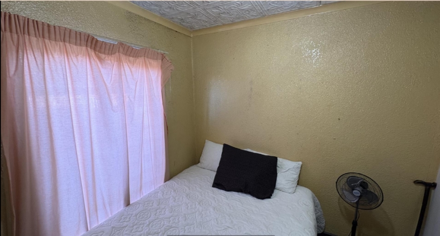 2 Bedroom Property for Sale in Philip Nel Park Gauteng