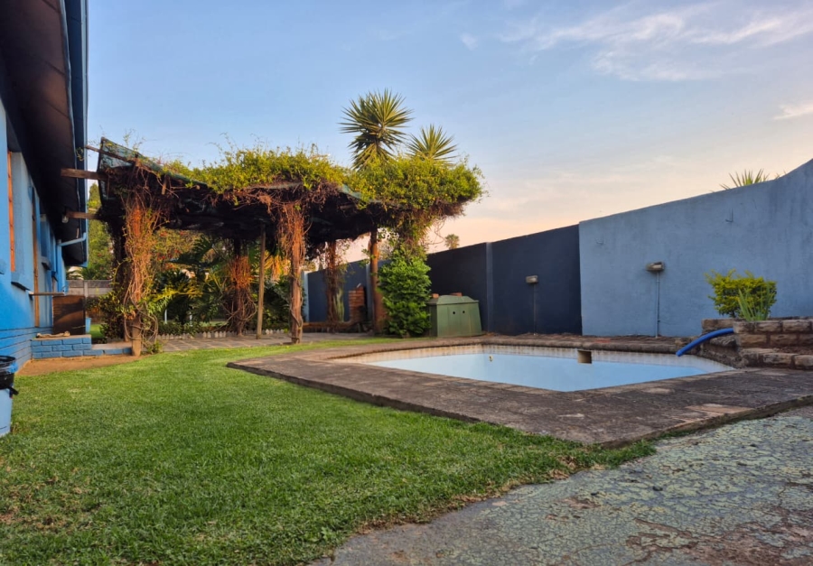 3 Bedroom Property for Sale in Crystal Park Gauteng