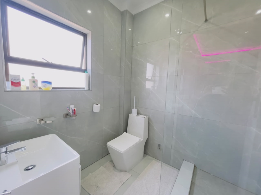 4 Bedroom Property for Sale in Thorn Field Estate Gauteng