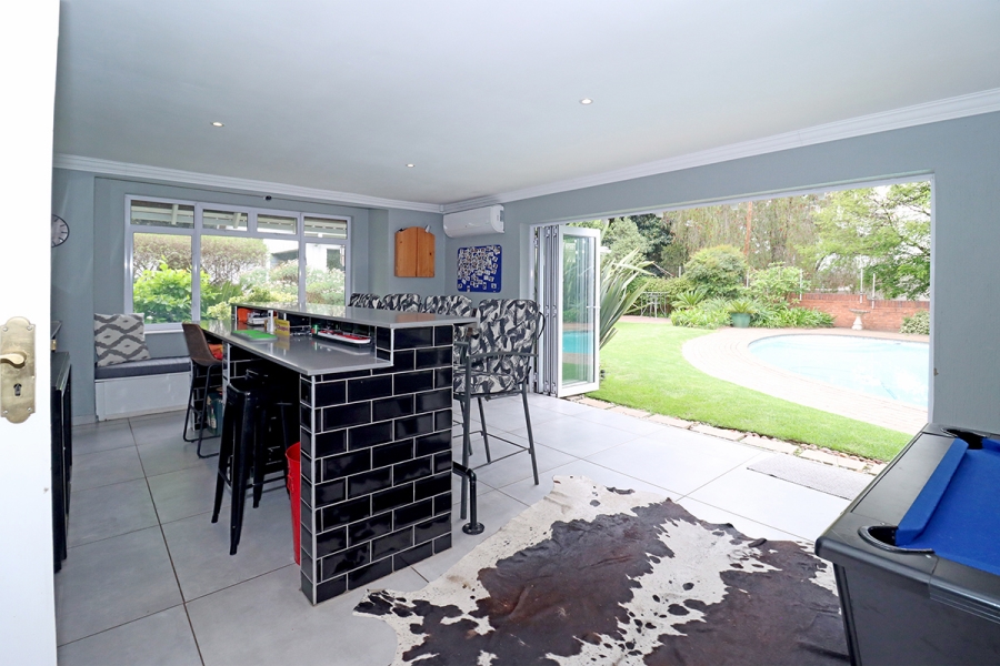 3 Bedroom Property for Sale in Bryanston Gauteng