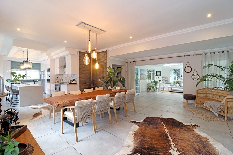 3 Bedroom Property for Sale in Bryanston Gauteng