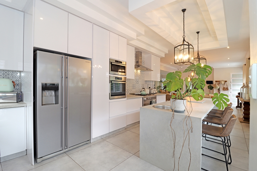 3 Bedroom Property for Sale in Bryanston Gauteng