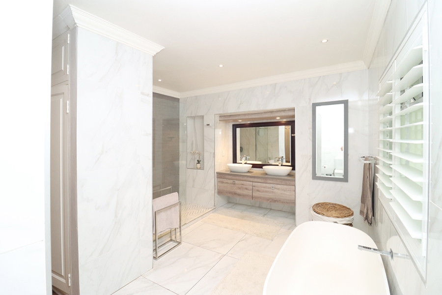 3 Bedroom Property for Sale in Bryanston Gauteng
