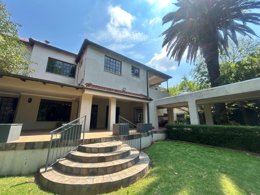 To Let 4 Bedroom Property for Rent in Houghton Estate Gauteng