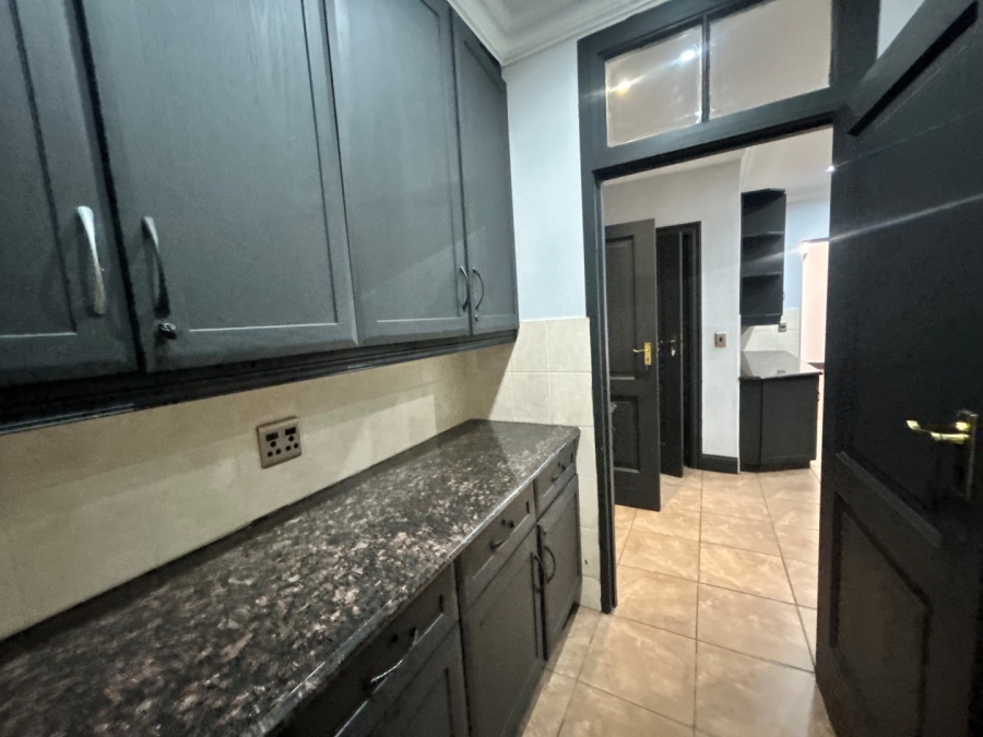 To Let 4 Bedroom Property for Rent in Houghton Estate Gauteng